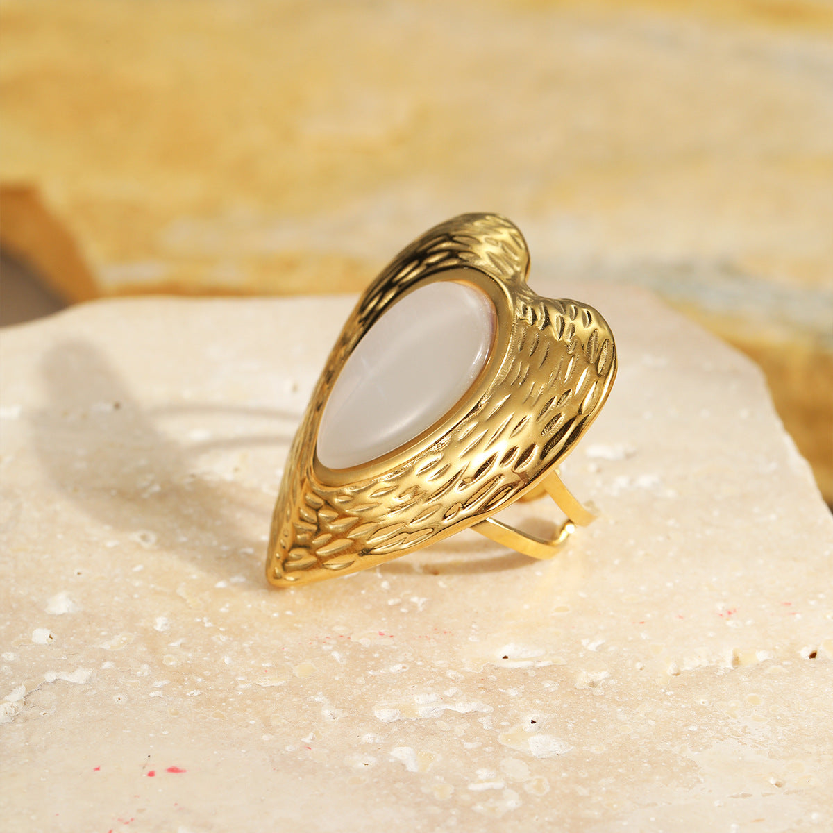 Wholesale exaggerated retro love stainless steel  ring cat's eye stone open ring