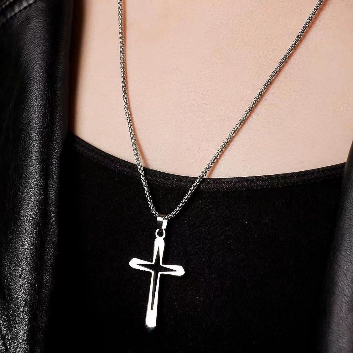 Wholesale Titanium Steel Simple 18K Gold  Cross Necklaces