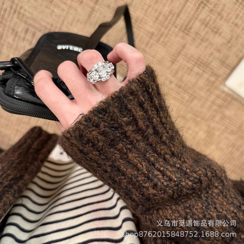 Wholesale Old Money Style Vintage Zircon Ring for Women - Fashion Jewelry Accessory,  Gift Idea