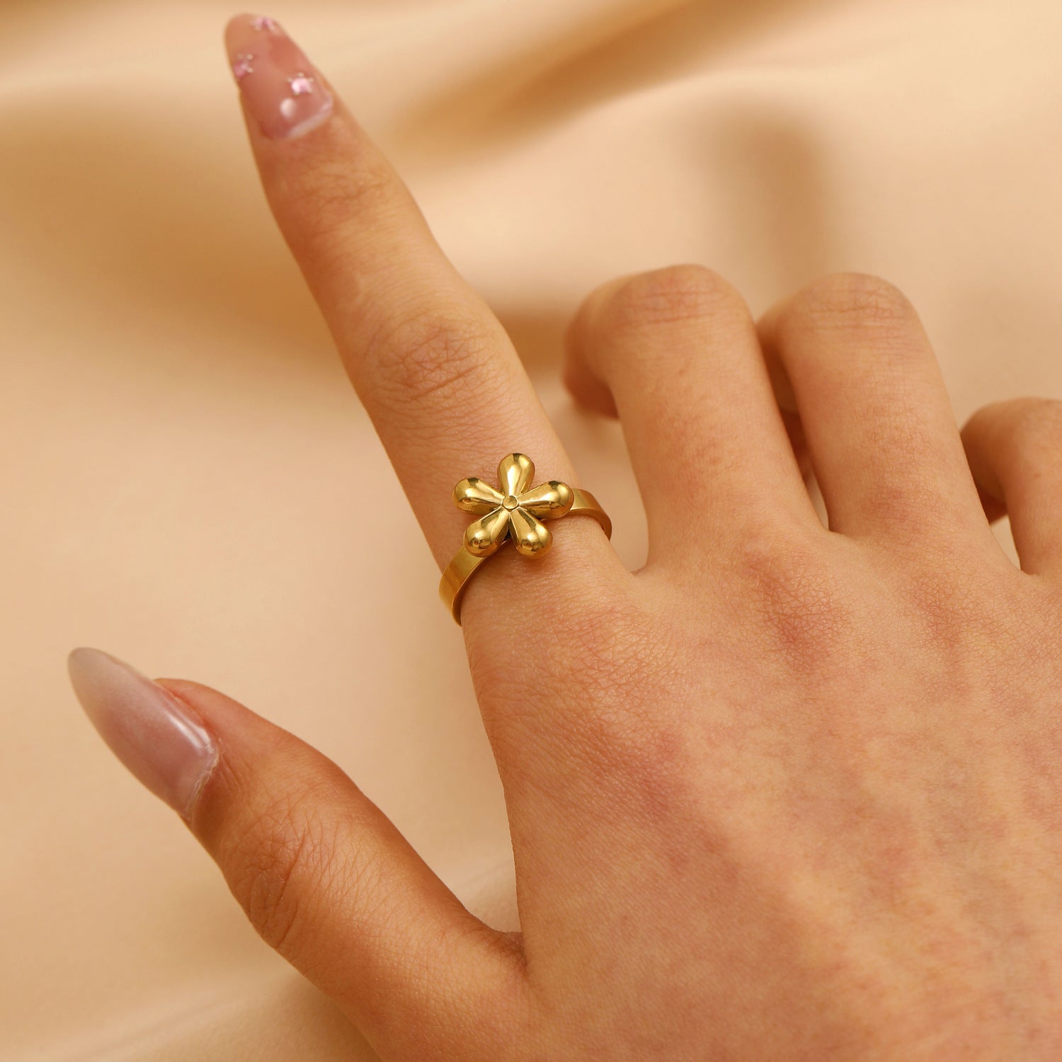 Wholesale Gold Tone Stainless Steel Open Heart Ring With Rhinestones Women S Fashion Jewelry Gift Boutique Resale