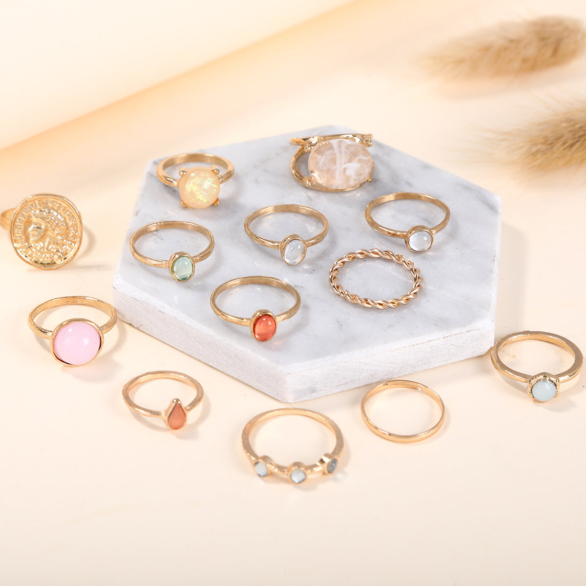 Wholesale Diamond-inlaid embossed sleeve ring set