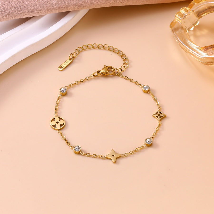 Wholesale Korean Style Minimalist Hollow Four-Leaf Clover Stainless Steel Bracelet with Cubic Zirconia,  Fashion Accessory for Women