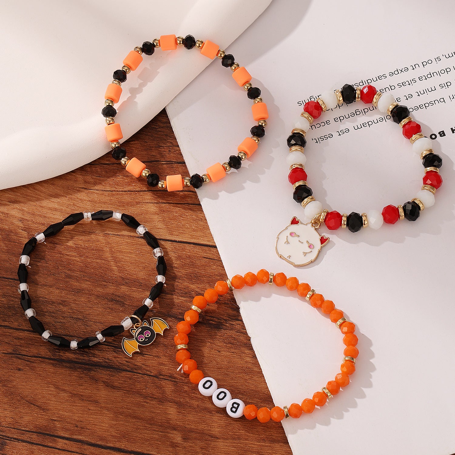 Wholesale  Halloween Funny Skull Skull Rice Bead Bracelet suit