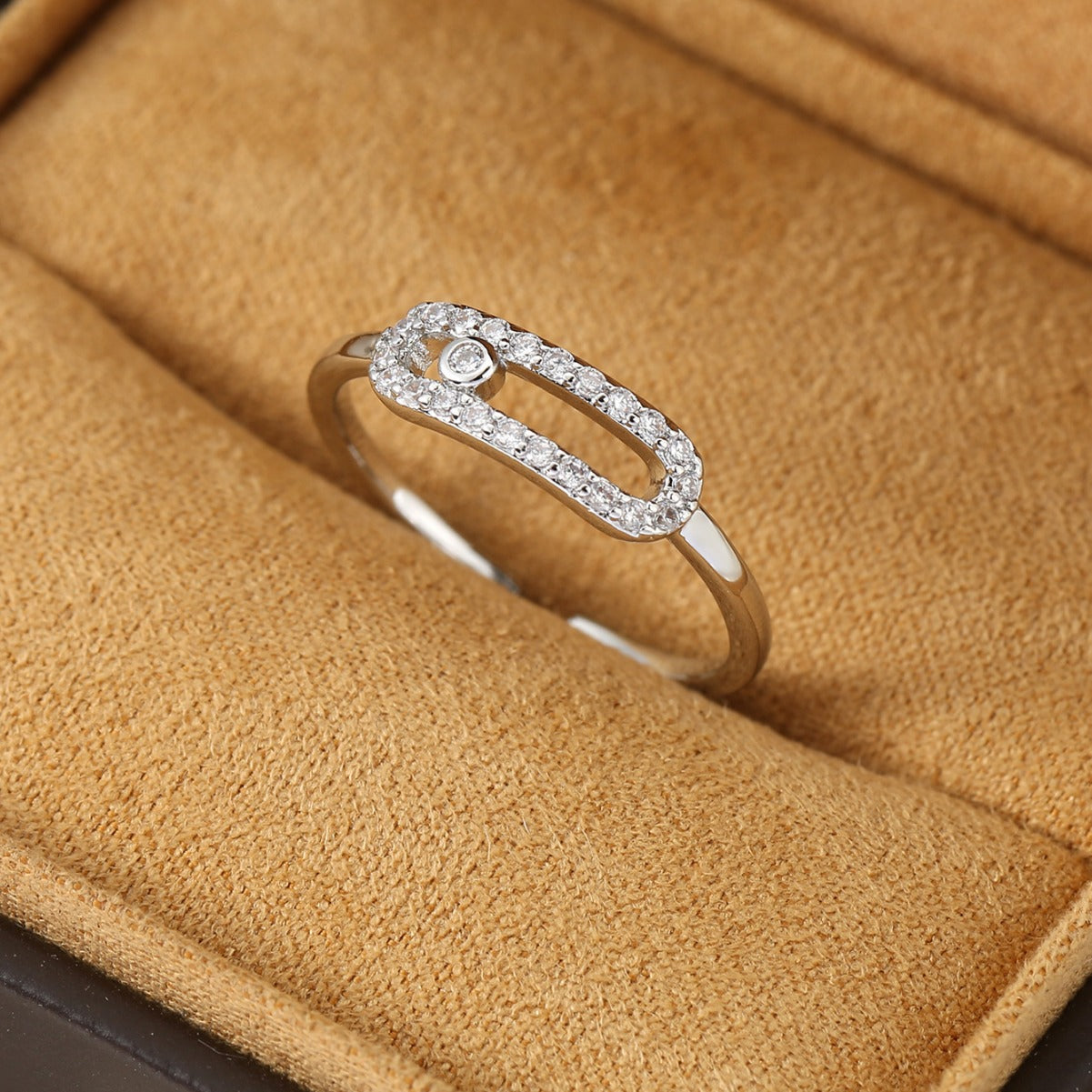 Wholesale  Light Luxury Ring  Opening Zircon Copper Electroplating 18k Gold Fashion Ring