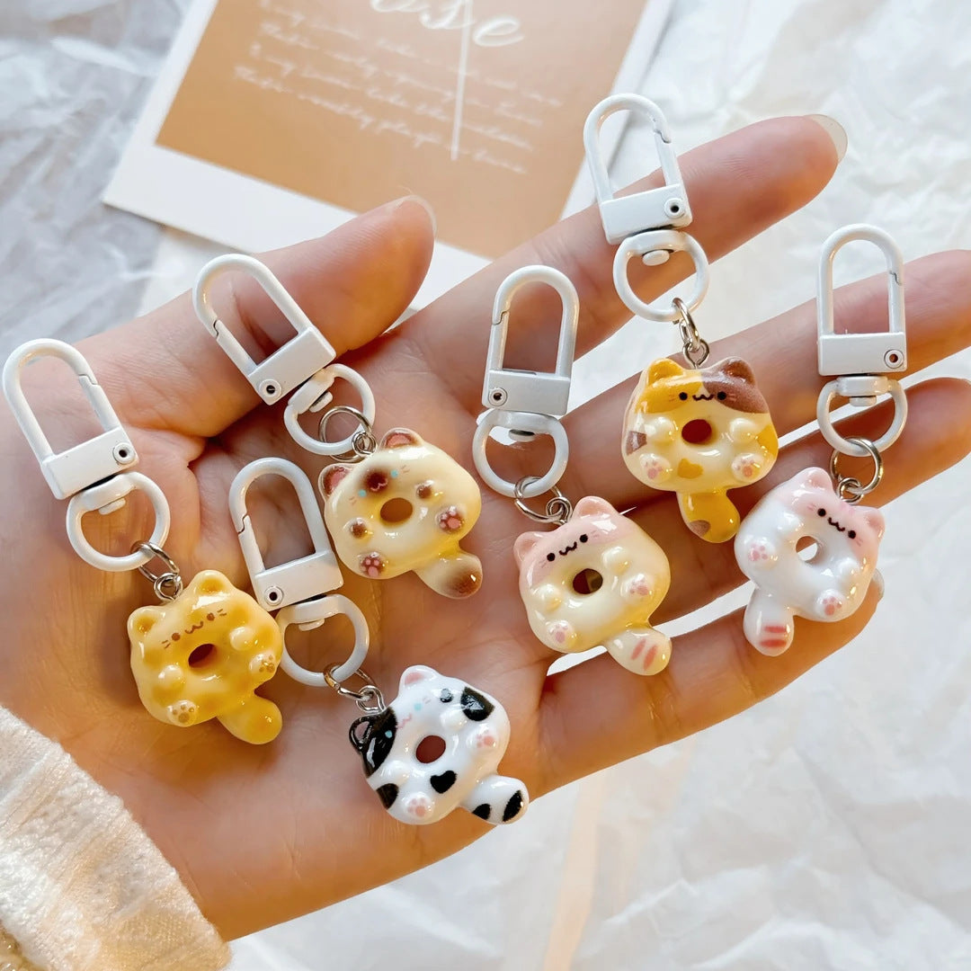 Wholesale Cartoon Cat Donut Keychain Resin Boutique Resale