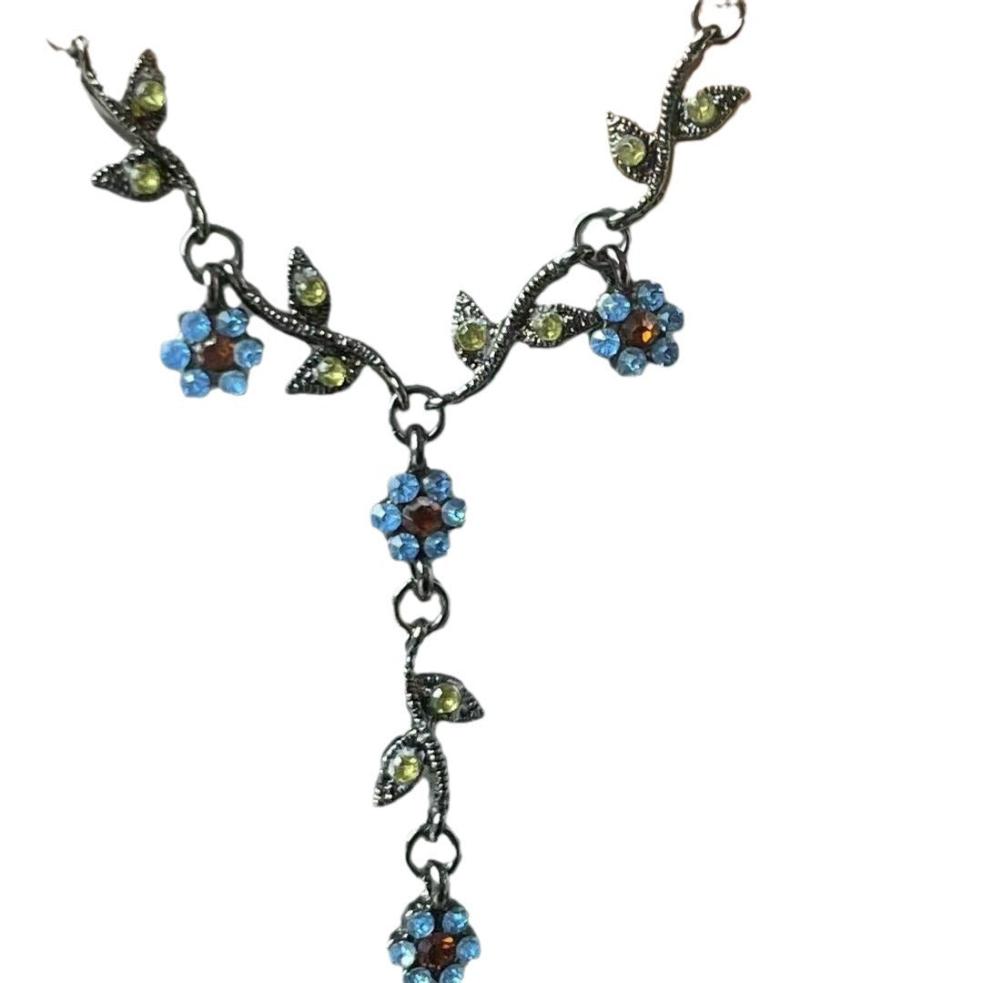 Wholesale Middle Ancient Flower Necklace