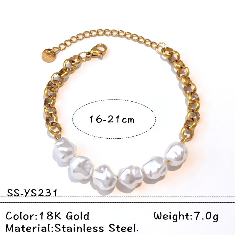 Wholesale Stainless steel bracelet with 18K gold plating,  geometric square and heart shape.