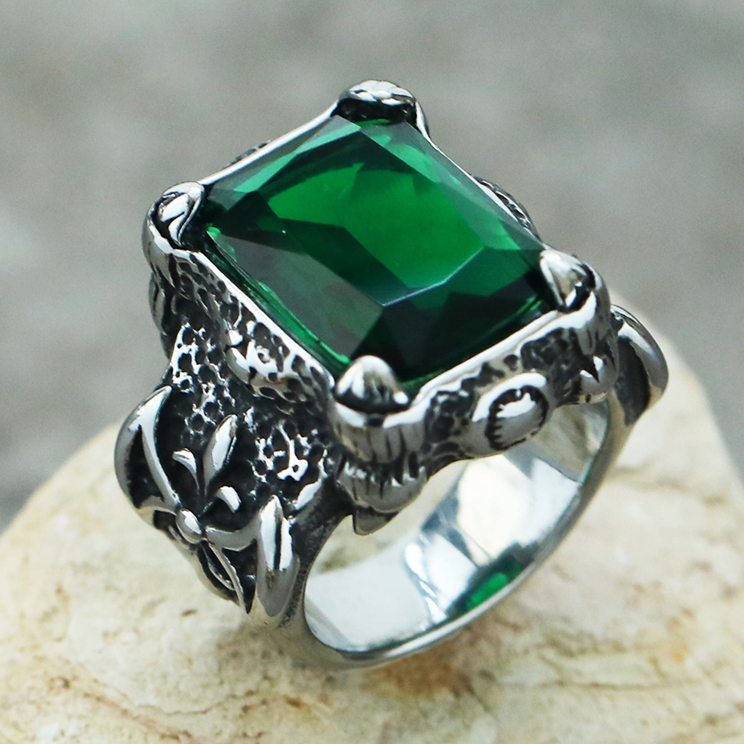 Wholesale Vintage Titanium Steel Ring with Zircon Men’s Rings ACC-RS-Hait006