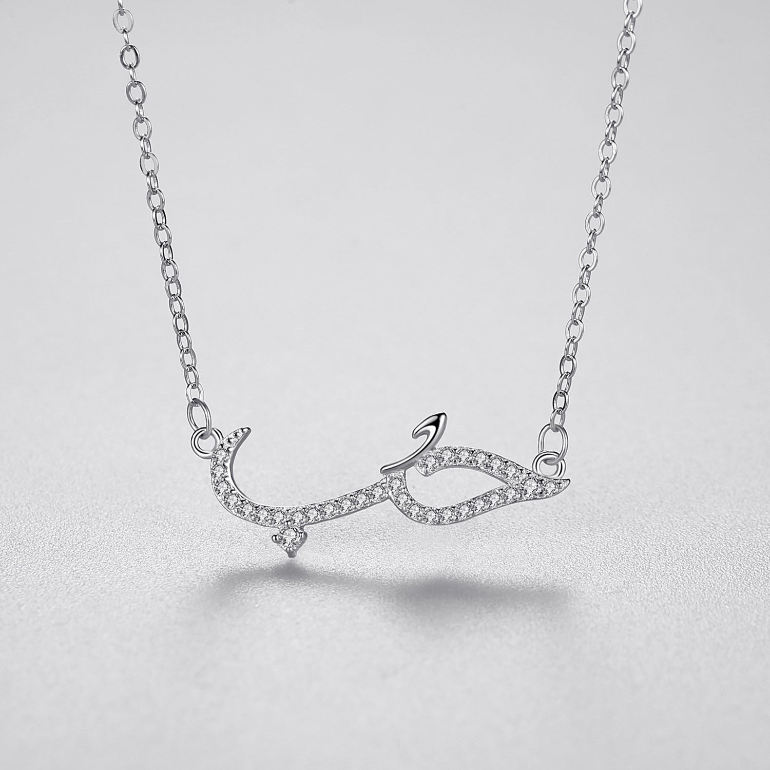 Wholesale s925 Sterling Silver Necklace  Simple Line Crocodile Full Diamond Pendant Clavicle Chain