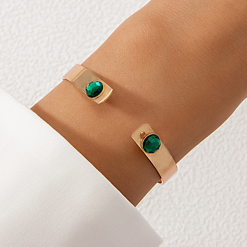 Wholesale Petal Pearl Open Bracelet ACC-BT-YongGe003