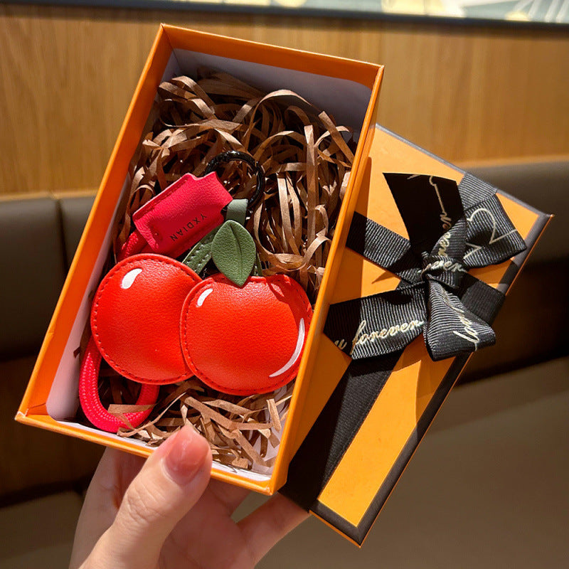 Wholesale Stylish Cartoon Fruit Leather Keychain Cute Bag Charm For Wedding Favors Boutique Resale Accessory