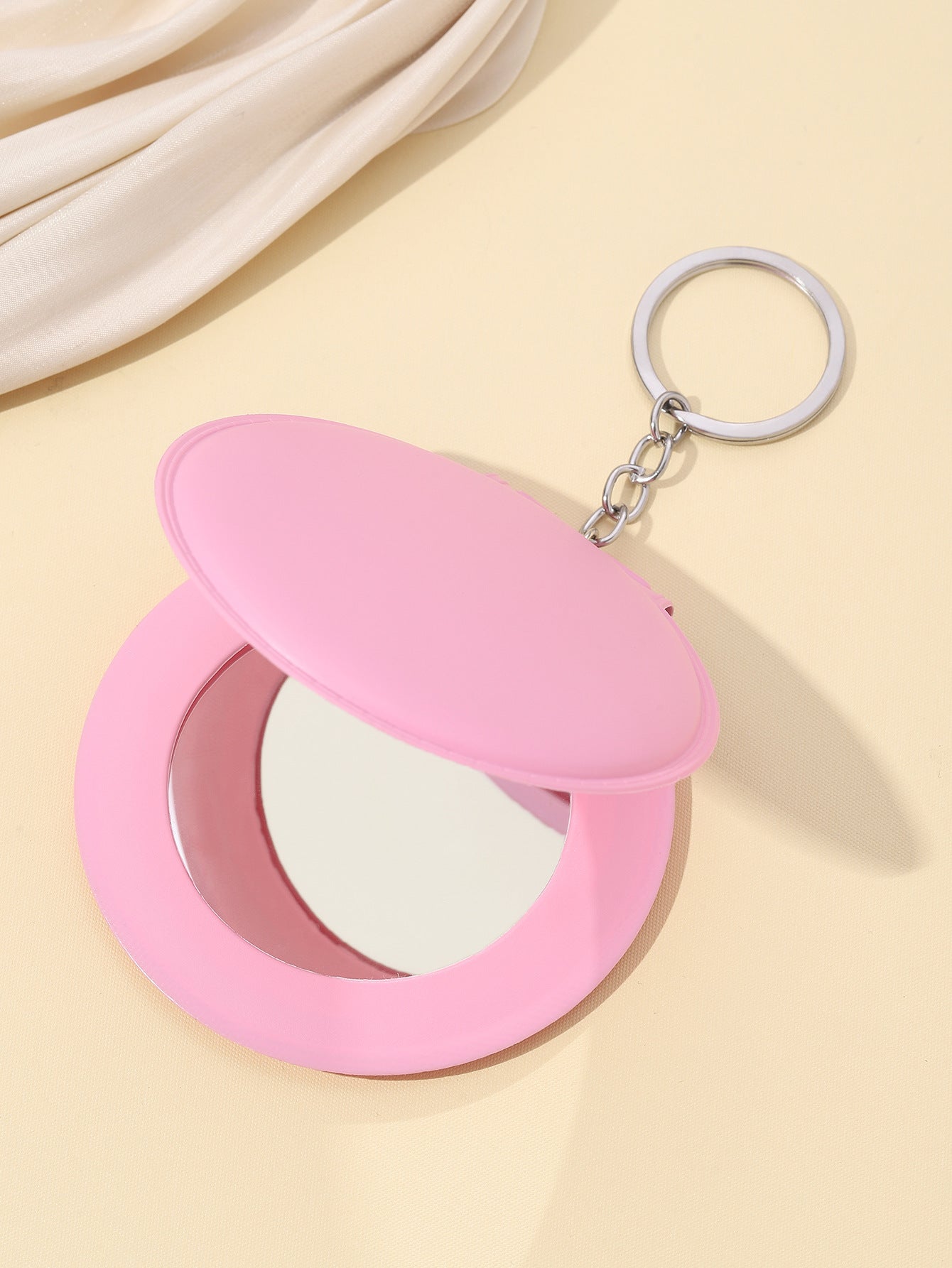 Wholesale Candy Color Cosmetic Mirror Leather Small Round Mirror Portable Folding Keychain Pom Pom ACC-KC-RongR037