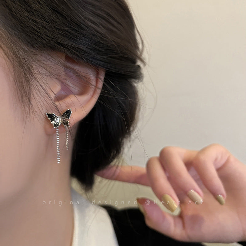 Wholesale black butterfly chain stud earrings