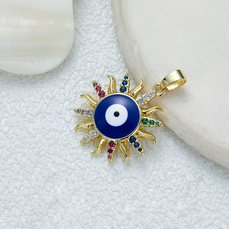 Wholesale Gold Plated Copper Eye Pendant Necklace with Zircon - Trendy Jewelry Accessory for Women
