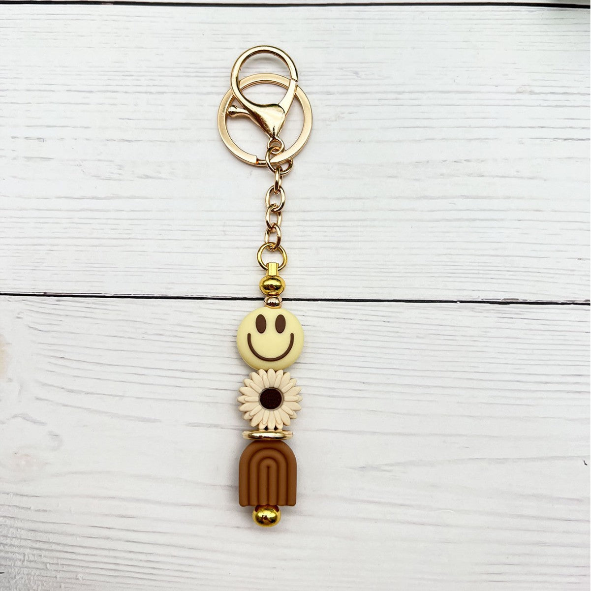 Wholesale Silicone Bead Keychain With Cute Face Bow Dot Pattern Decorative Bag And Key Accessory