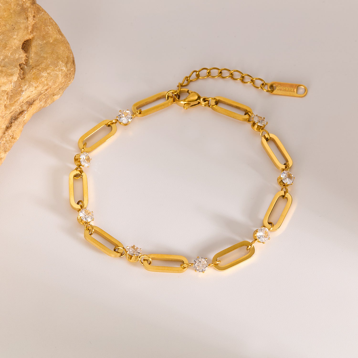 Wholesale Geometric Stainless Steel Bracelet for Women Fashion Accessory Boutique Resale
