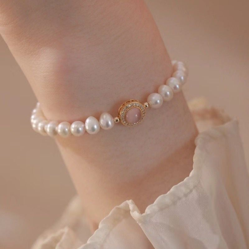 Wholesale French Style Pink Imitation Pearl Heart Beaded Bracelet Fashion Jewelry Accessory Boutique Resale Gift