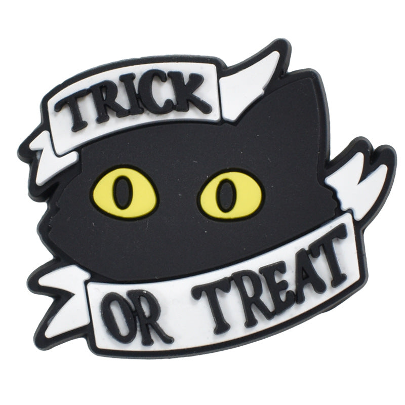 Wholesale Random 100pcs Halloween PVC Soft Rubber Shoe Buckle Decoration ACC-SC-RYY068