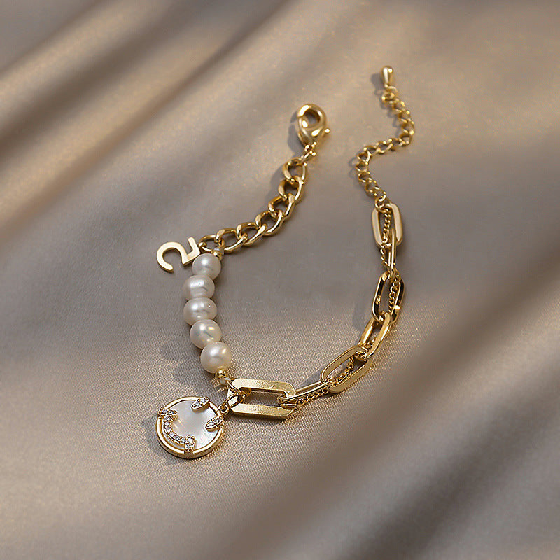 Wholesale Baroque Pearl Bracelet Smiley Face Pendant Bracelet Luxury Bracelet ACC-BT-kaye002