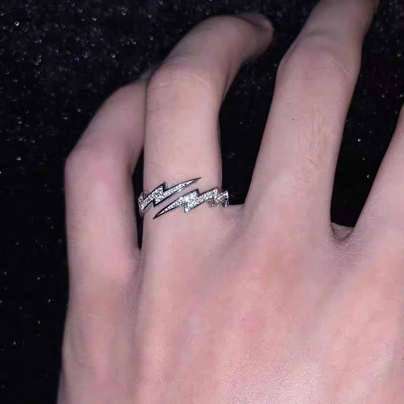 Wholesale Men' s Lightning Hip-Hop Ring with Adjustable Opening,  Niche Design,  Gift for Best Friend and Girlfriend,  Trendy Couple New Style