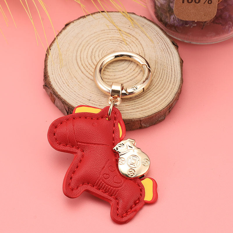Wholesale Modern Minimalist Keychain with Green Flocked Rope and Pony,  Car Key Accessory for Boutique Resale