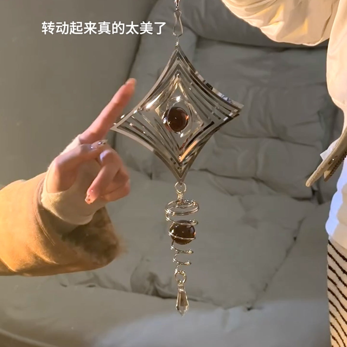 Wholesale 3D Rotating Butterfly Heart Wind Chime