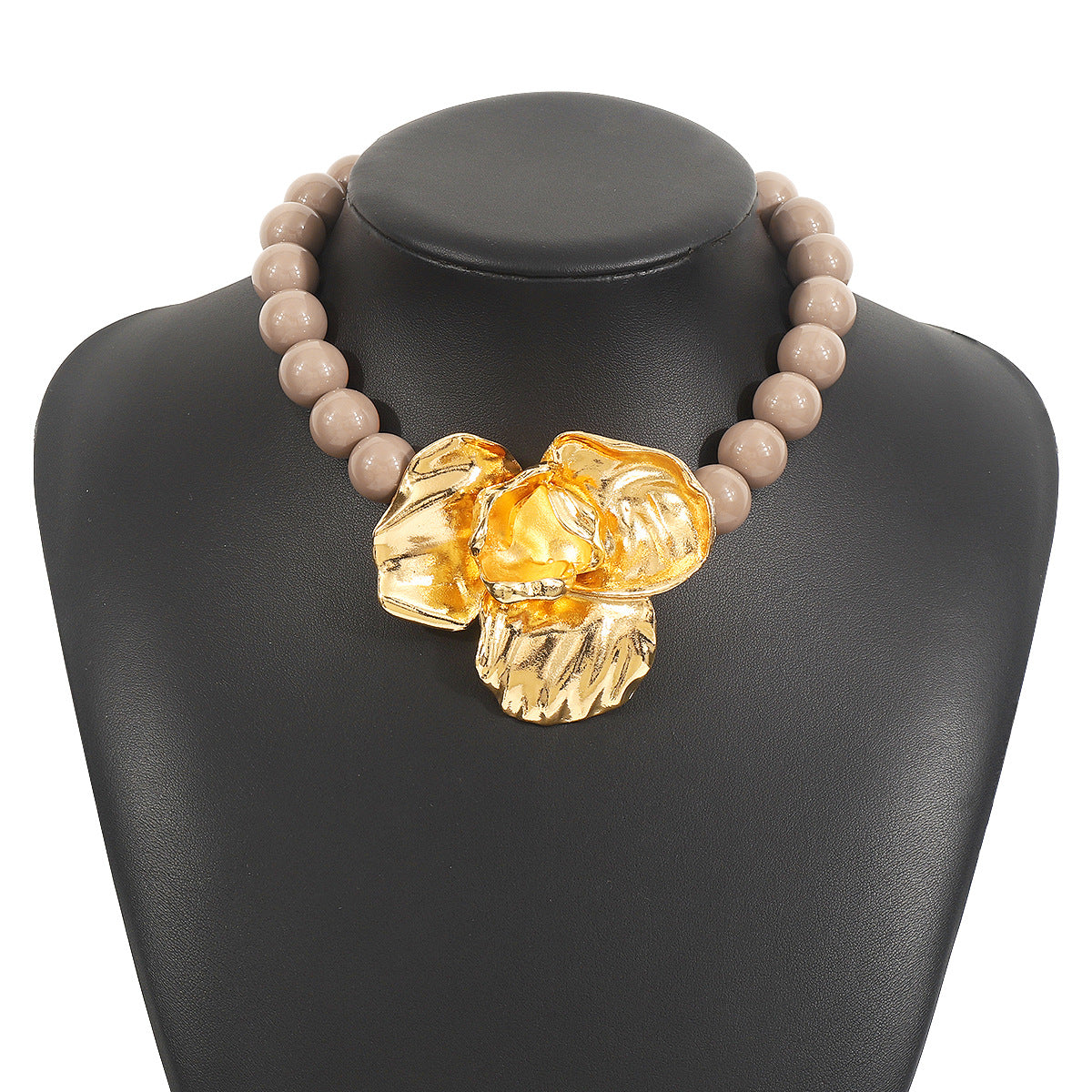 Wholesale Exaggerated Personality Flower Pendant Neck Chain Multicolor Beaded Necklace