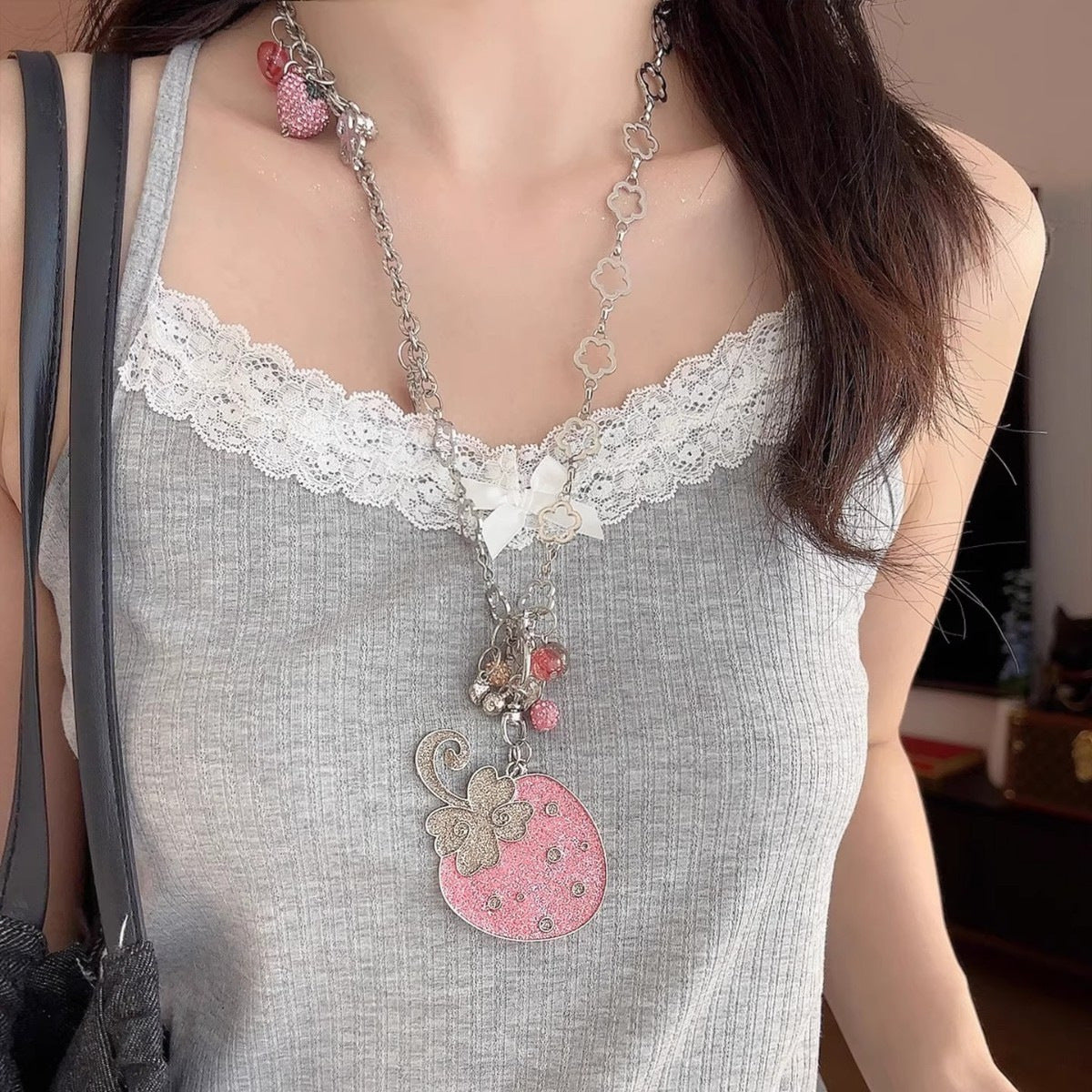 Wholesale Korean Style Heart Polka Dot Pendant Necklace Gift Jewelry Accessory
