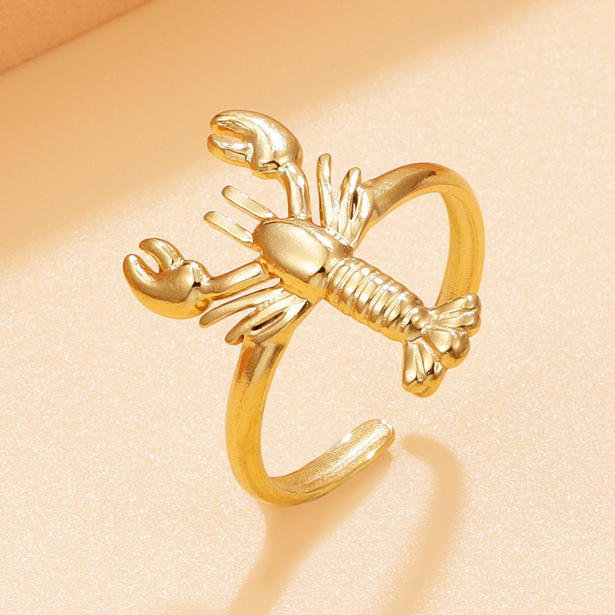 Wholesale Stainless Steel Lobster Ring 18K Gold Plated Ocean Resort Style Jewelry Accessory for Women