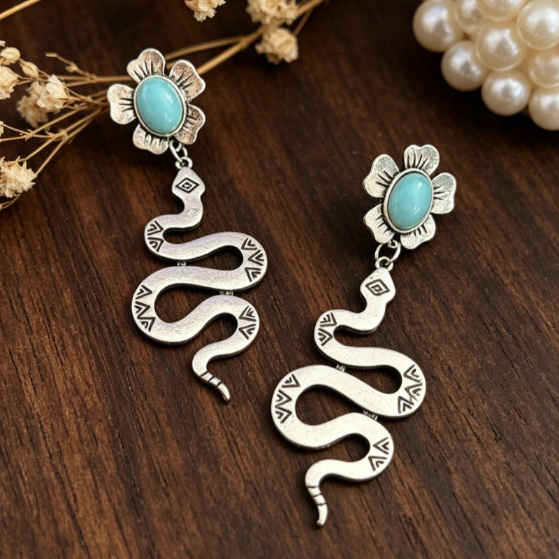 Wholesale Eco-Friendly Alloy Vintage Snake Earrings Fashion Jewelry Accessory Gift