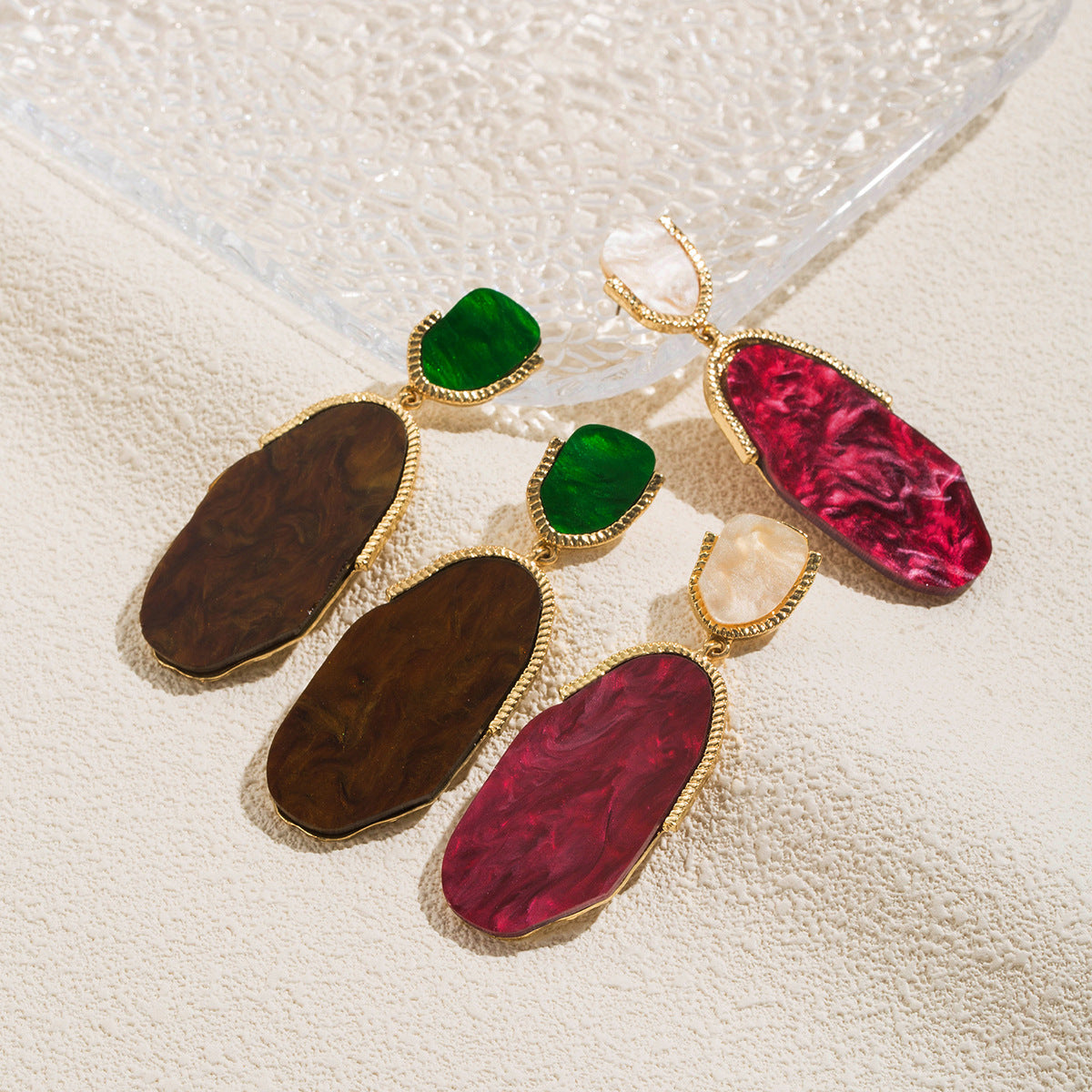 Wholesale oval earrings resin contrast color earrings