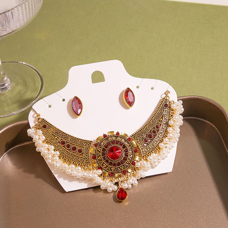 Wholesale  Metal  Necklace Earrings suit New Bohemian Ethnic Style Round Diamond Pearl Stud Earrings