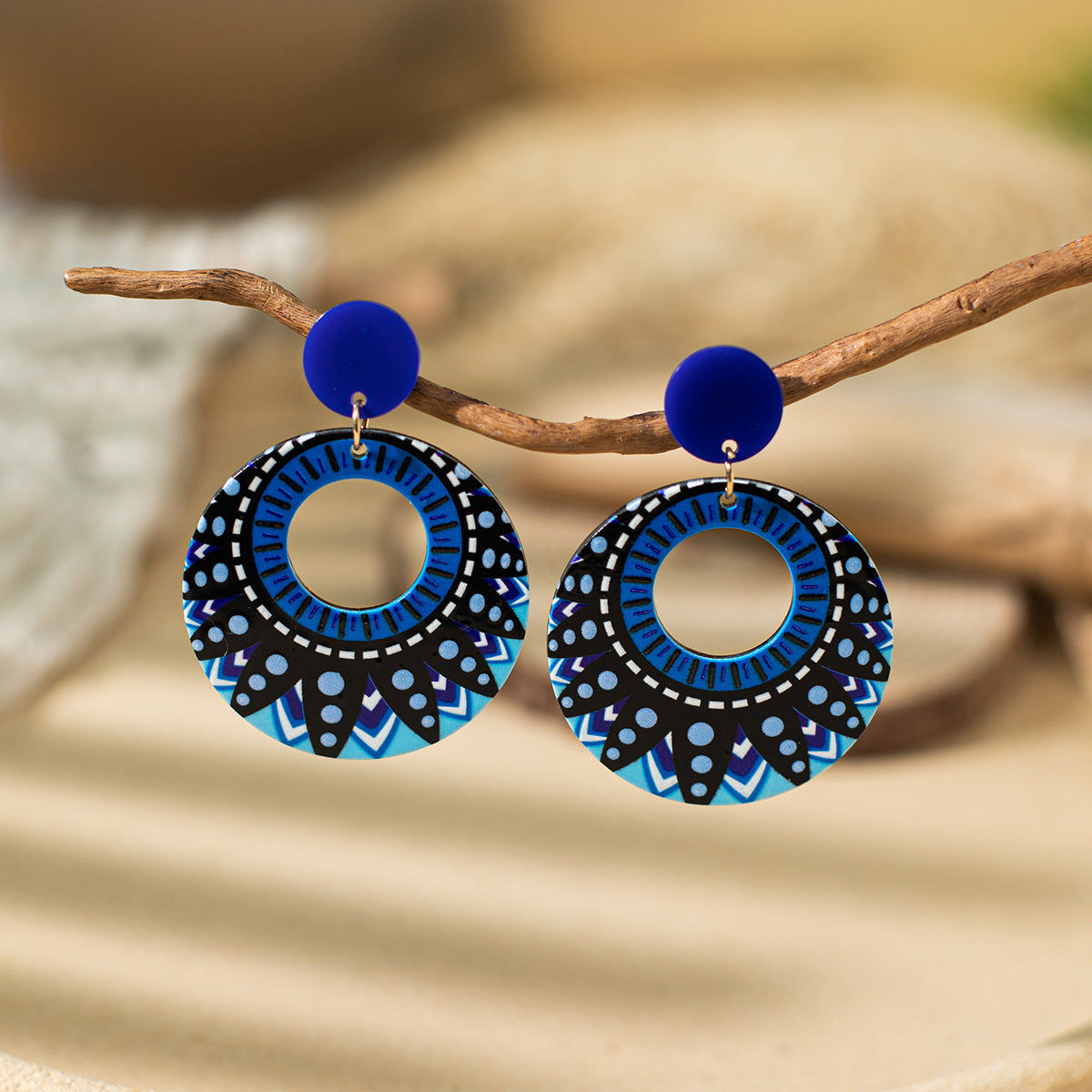 Wholesale Retro Ethnic Style Acrylic Painted Bizarre Contrasting Color Hoop Earrings ACC-ES-XLH008