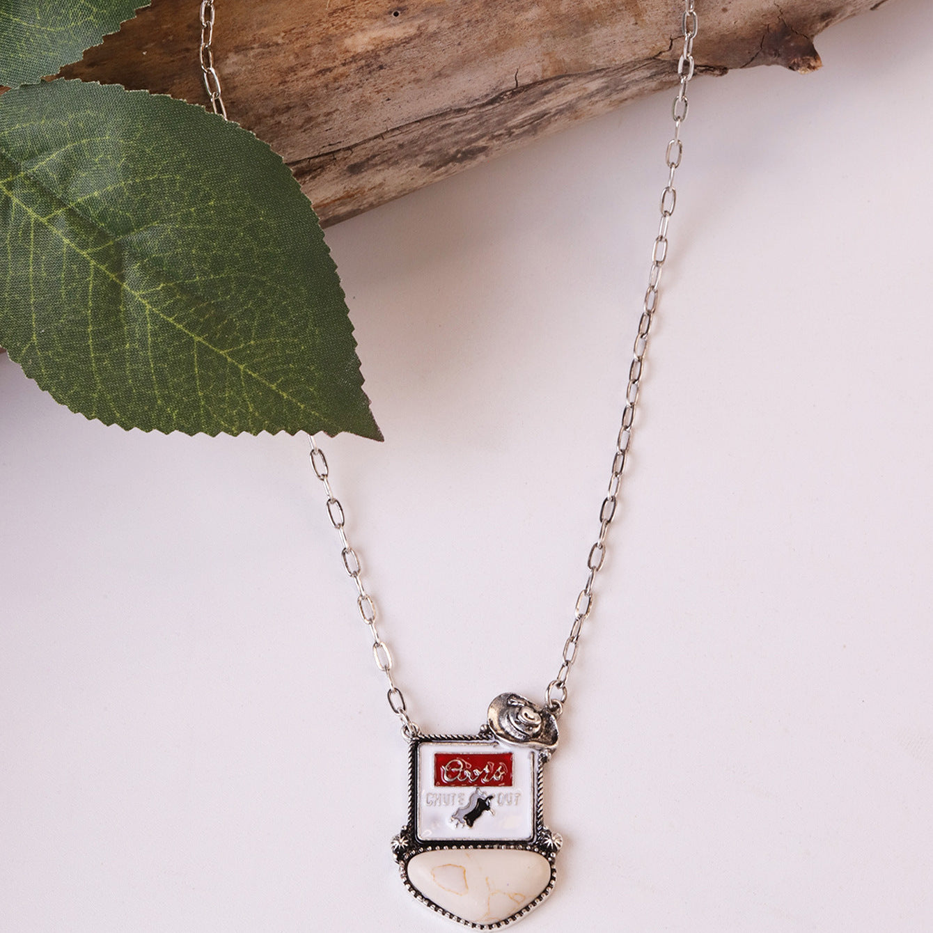 Wholesale Retro Geometric Drip Oil Pendant Necklace,  Fashion Jewelry Accessory for Everyday Wear or Gift Giving