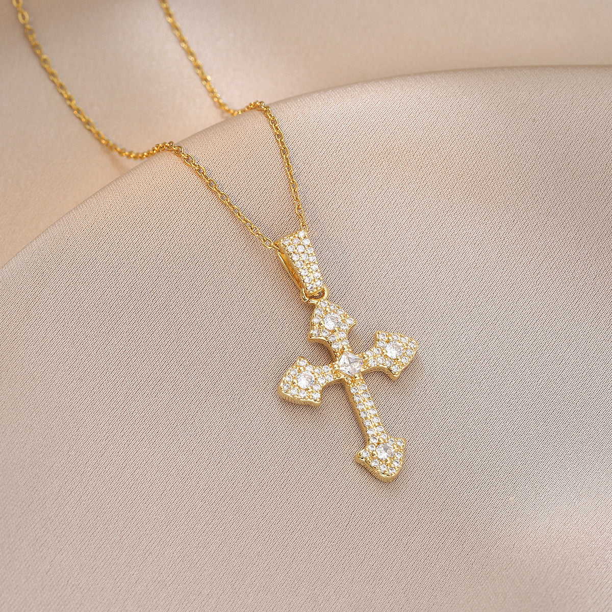 Wholesale Stylish Colorful Zircon Cross Necklace Copper Electroplated Fashion Accessory For Women Party Gift