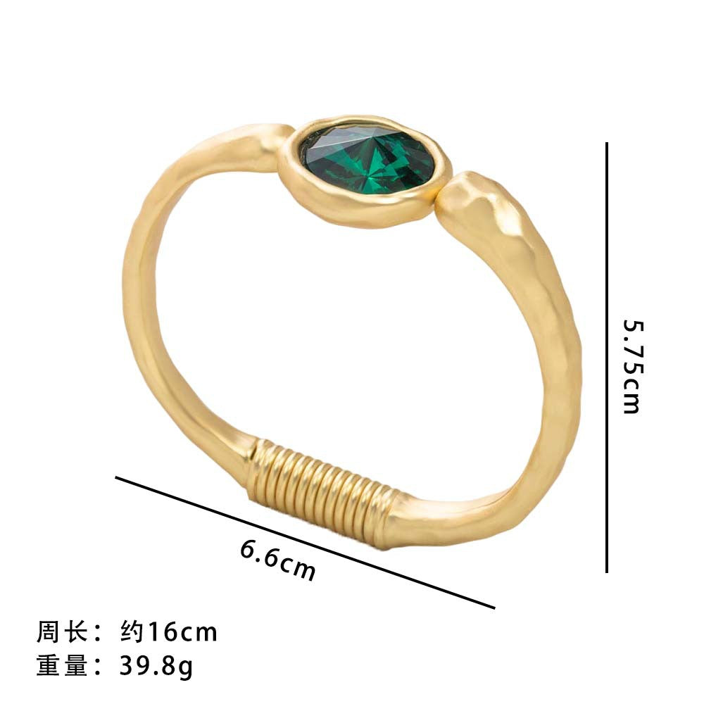 Wholesale  Vintage Handmade Hammer Carving Texture Face Opening Zircon Crystal Bracelet