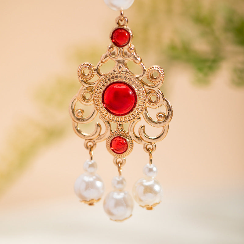 Wholesale ethnic red and white earrings