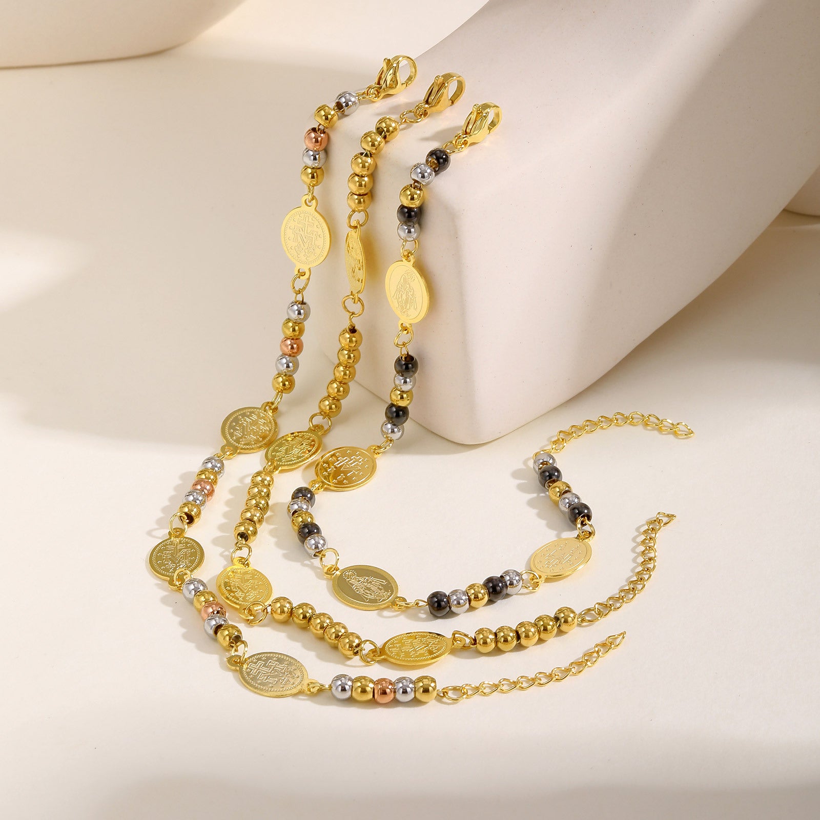 Wholesale Chic Gold Tone Stainless Steel Round Bead Bracelet For Women Everyday Fashion Accessory