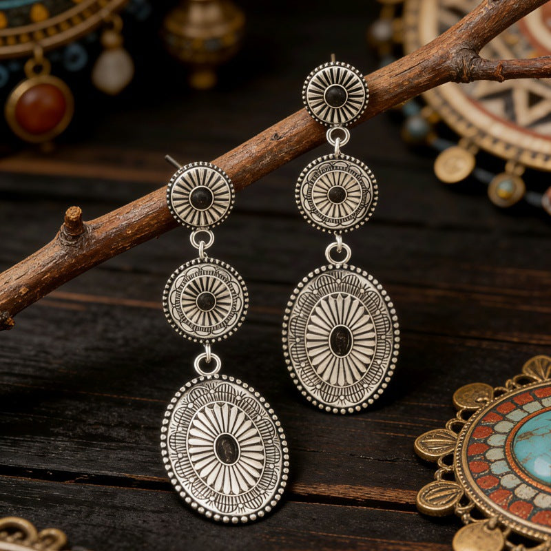 Wholesale Alloy Ancient Silver Long Drop Earrings Retro Western Ethnic Style Jewelry Accessory for Everyday Wear