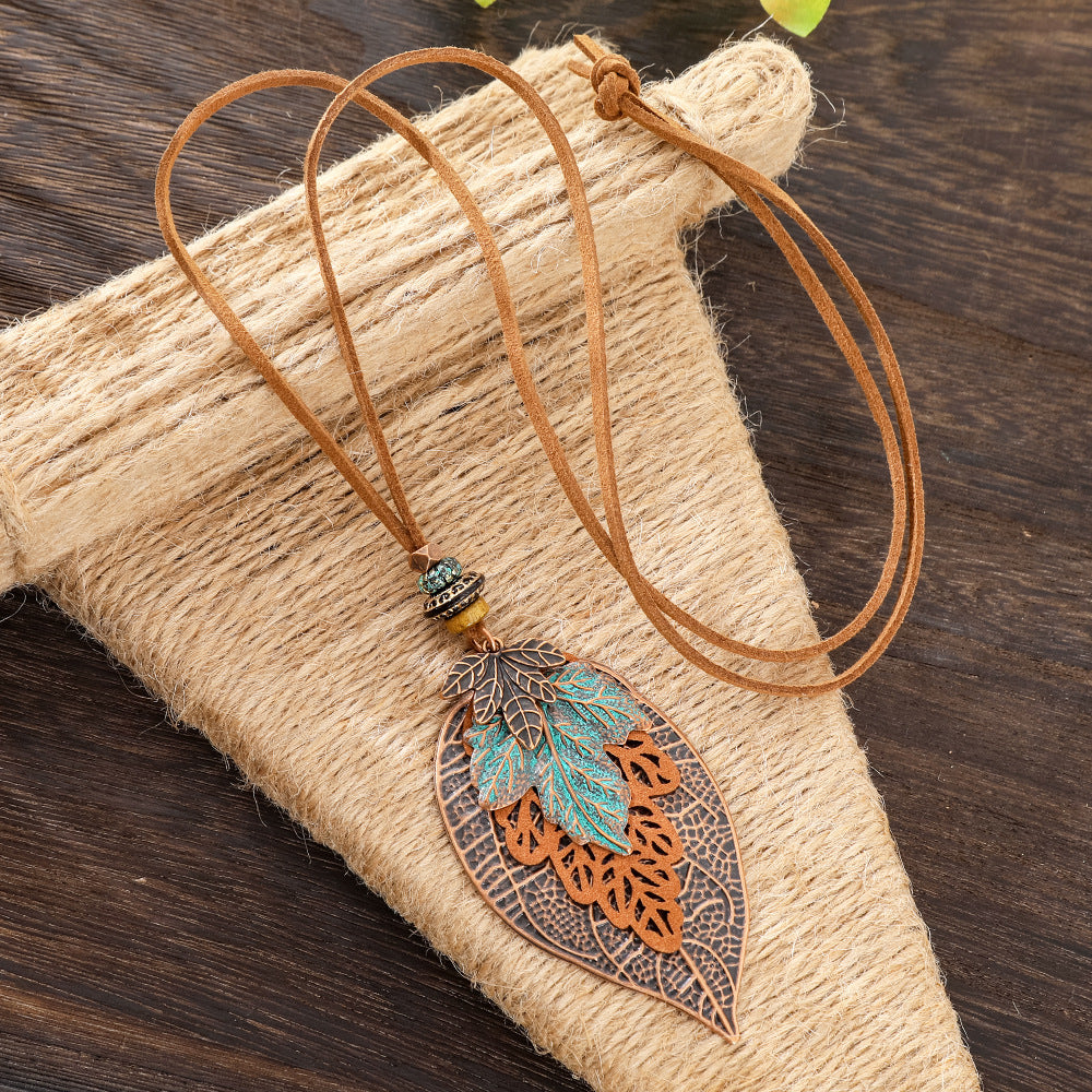 Wholesale Retro Bohemian Ethnic Style Leaf Pendant Necklace Set Autumn and Winter Long Sweater Chain Daily Commuting Accessories