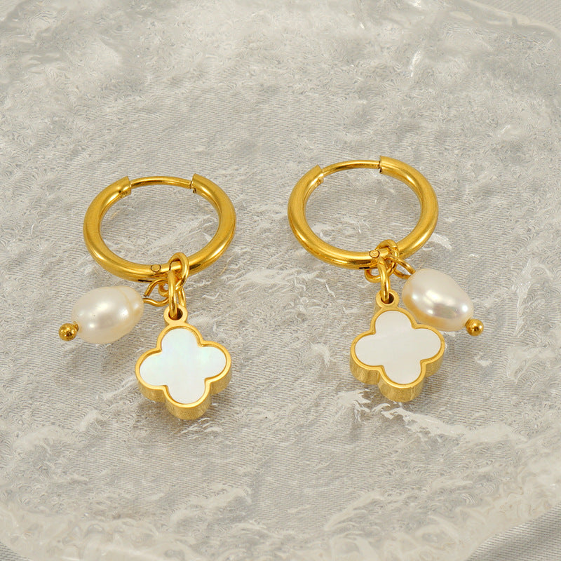 Wholesale Stainless steel man-made pearl flower earrings