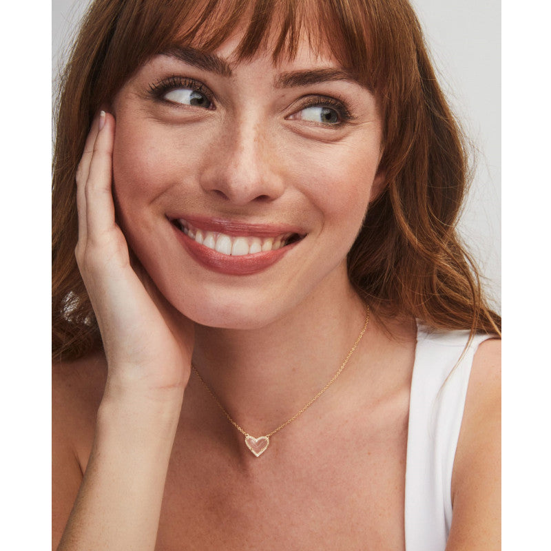 Wholesale love necklace  adjustable peach heart natural stone clavicle chain