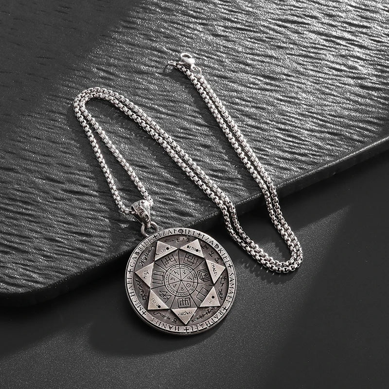 Wholesale environmental protection material compass pendant necklace