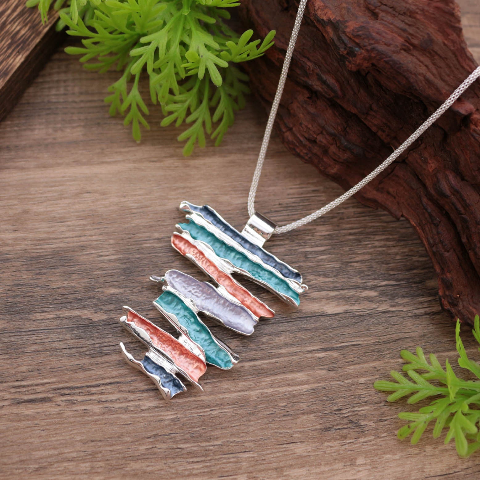 Wholesale  Color Painting Oil Exaggerated Geometric Lines Long Pendant  Necklace