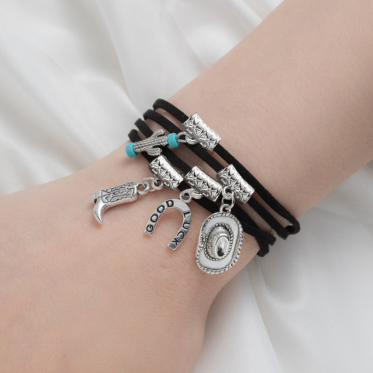 Wholesale Retro  Alloy Cowboy Hat Cowboy Boots Horseshoe Cactus Multi-layer Fleece Bracelet