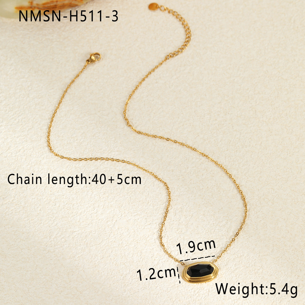 Wholesale  geometric black agate inlaid necklace pendant stainless steel 18K gold plated clavicle chain