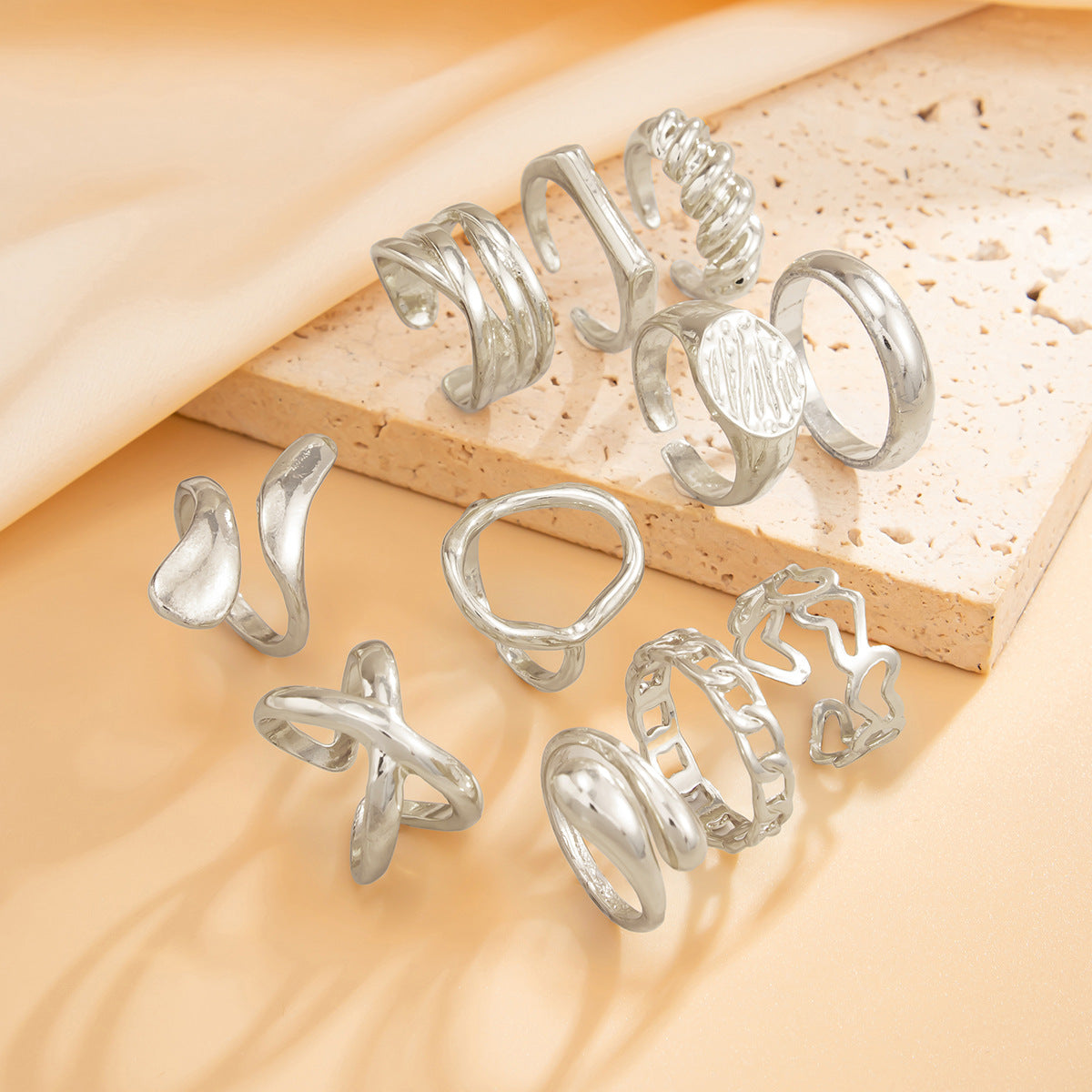 Wholesale Irregular liquid lava metal wrinkled open design light-sensitive surface ring