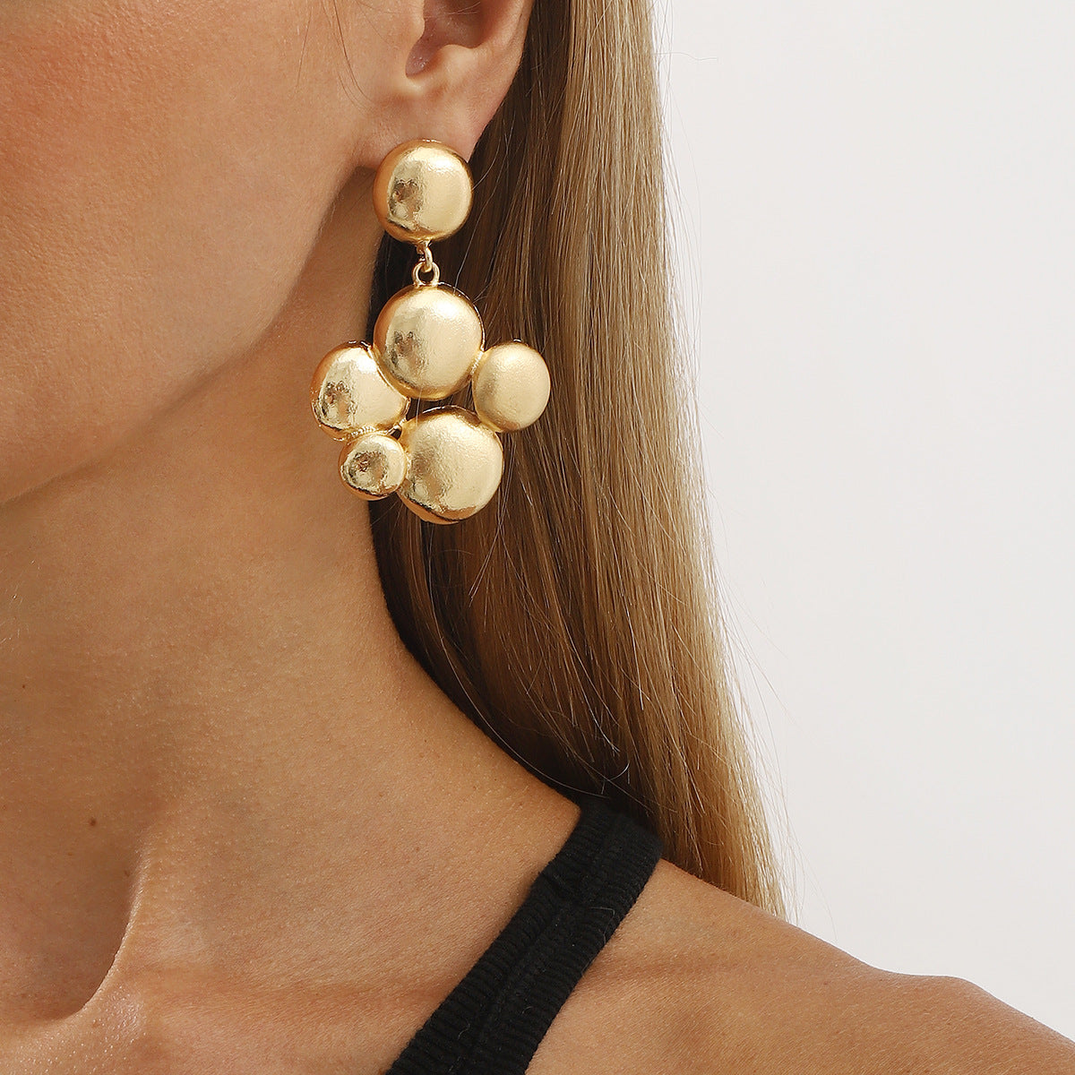 Wholesale exaggerated big brand round geometric alloy earrings simple new daily earrings