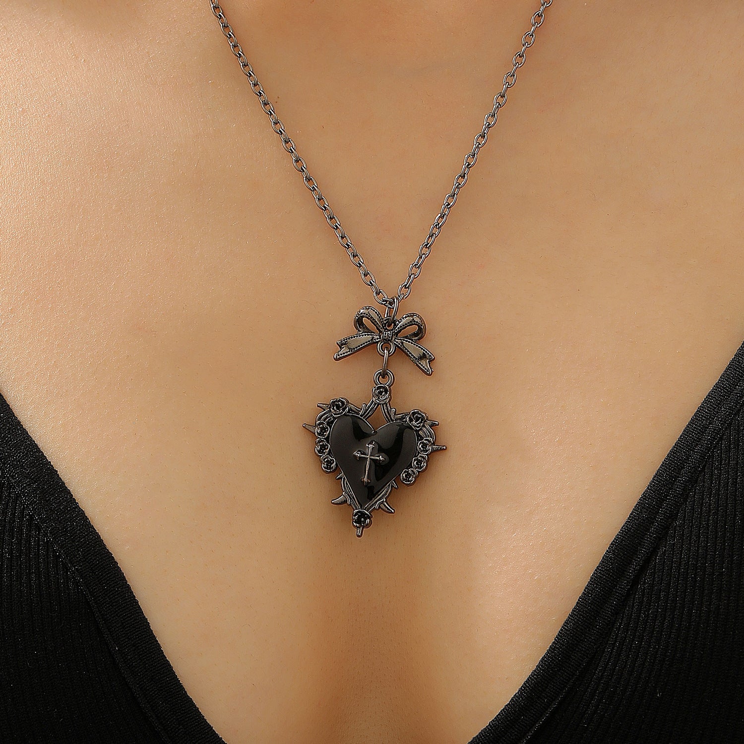 Wholesale Gothic Y2K Red Heart n Pendant Necklace With Bow Cross Zinc Alloy Fashion Accessory For Boutique Resale