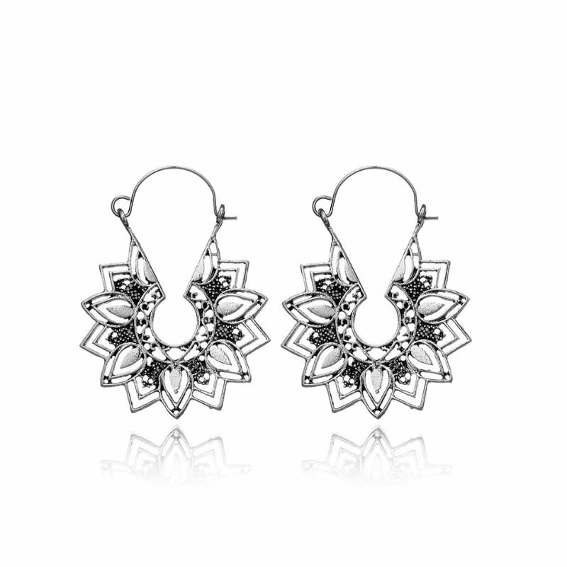 Wholesale Retro Exaggerated Hollow Pattern Earrings